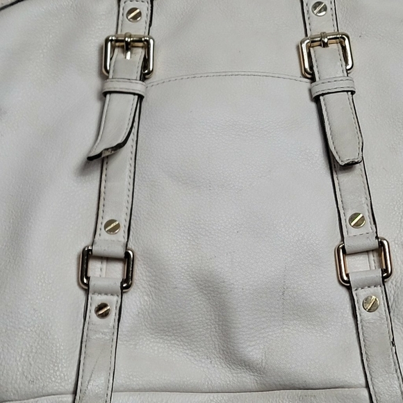 MICHAEL KORS Belted Bedford Ivory Gold Domed Two Way Convertible Carryall Bag - Picture 4 of 12